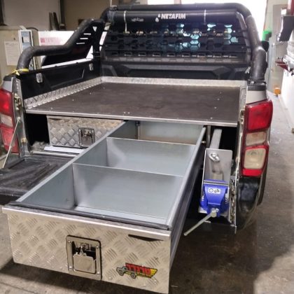 מגירות לרכב 619