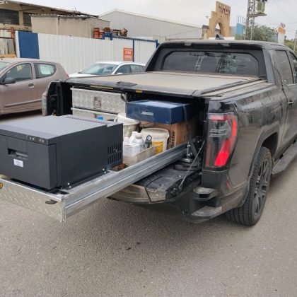 מגירות, משטח נשלף לרכב 626